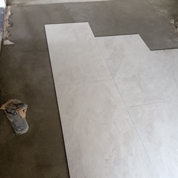Volutas e arestas unipessoal lda - Rio Maior - Remodelación de balcones