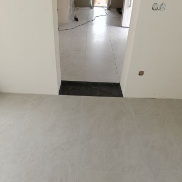 Volutas e arestas unipessoal lda - Rio Maior - Adición de pared interior