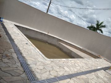 Jr remodelações - Caldas da Rainha - Betonschäden reparieren und ausbessern