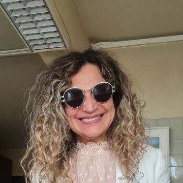 Lucia - Lisboa - Servicios Domésticos