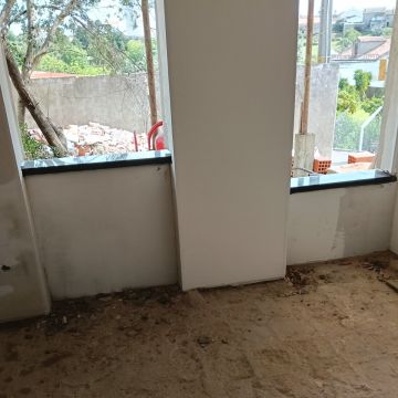 Volutas e arestas unipessoal lda - Rio Maior - Reparación de escaleras