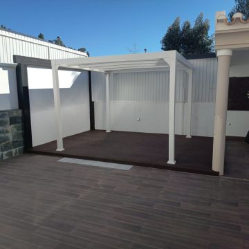 Mendes - Torres Vedras - Instalación de suelos de baldosas o piedras