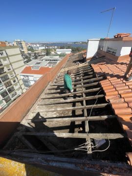 PB resolve - Loures - Tejados