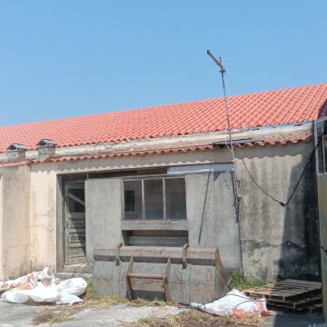 Volutas e arestas unipessoal lda - Rio Maior - Instalación o reemplazo de canaletas