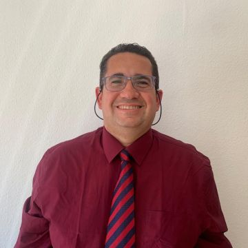 Prof. Leonardo Flores - Esposende - Clases