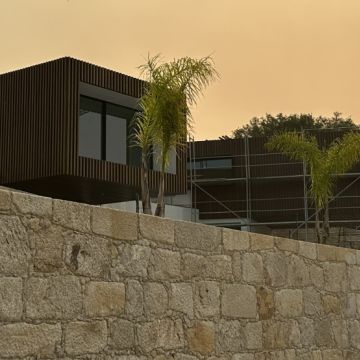 Marques / Mendes / Arquitetos - Porto - Montagem de Mobiliário ou Equipamento Exterior