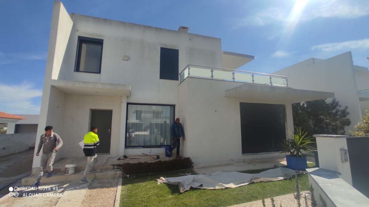 E & S CONSTRUÇÕES E ENGENHARIA - Sintra - Kitchen Remodel
