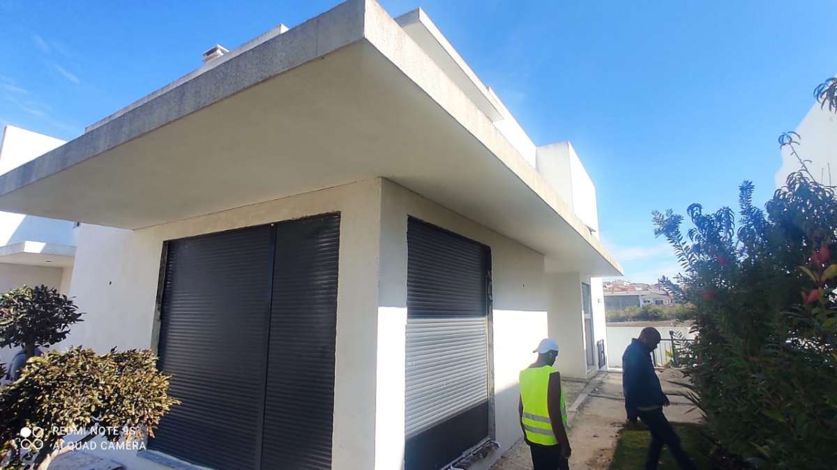 E & S CONSTRUÇÕES E ENGENHARIA - Sintra - Caulking