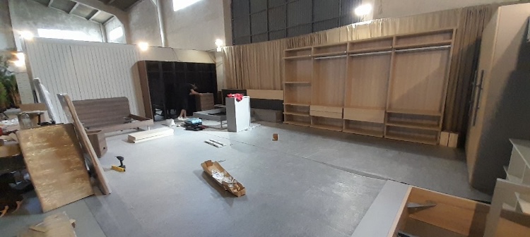 Vinicius Pacheco - Amadora - Furniture Assembly