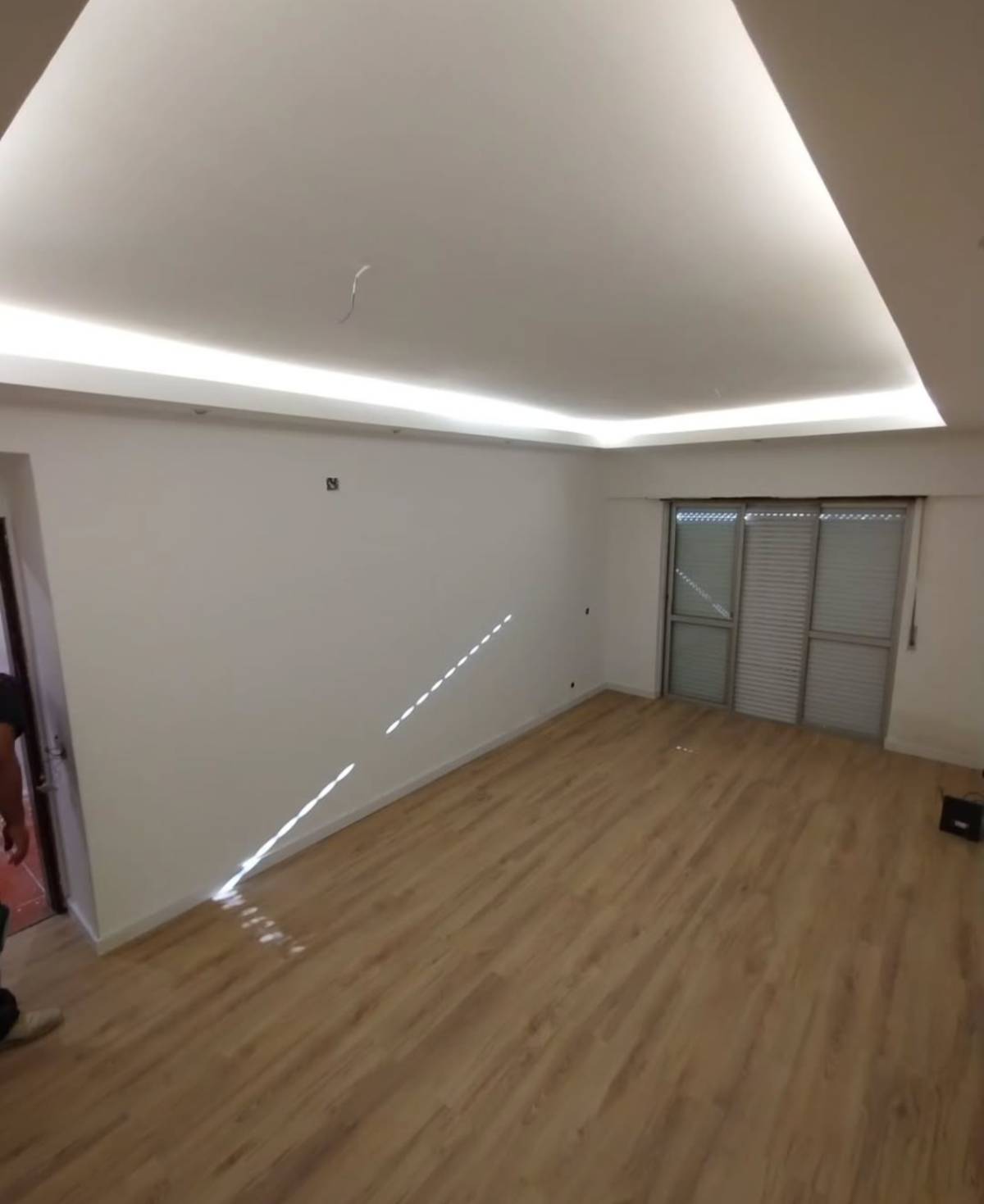 KELVYN ALENCAR PINTURA RESIDENCIAL E OUTROS - Entroncamento - Reparação de Móveis