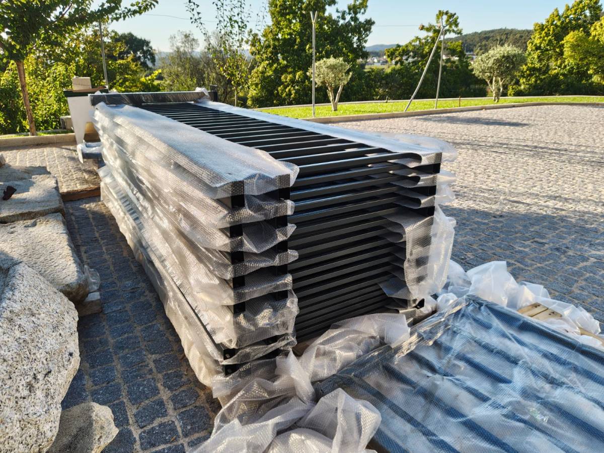 PRM International Unipessoal Lda - Braga - Reparação de Portão de Garagem