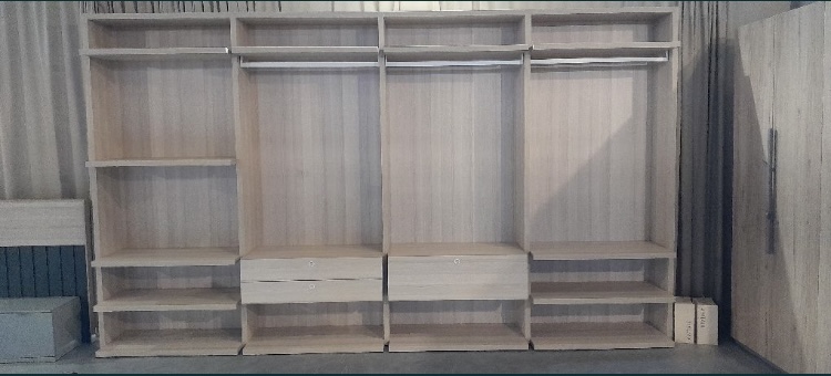 Vinicius Pacheco - Amadora - Crib Assembly