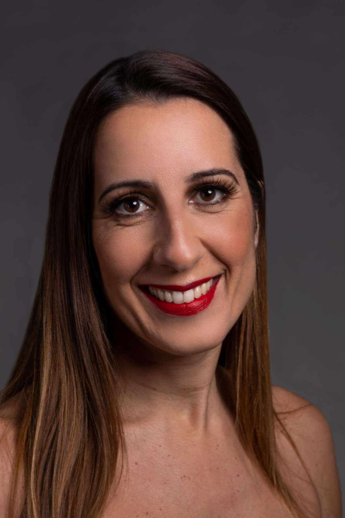 Renata Alcântara - Cascais - Wedding Hair Styling