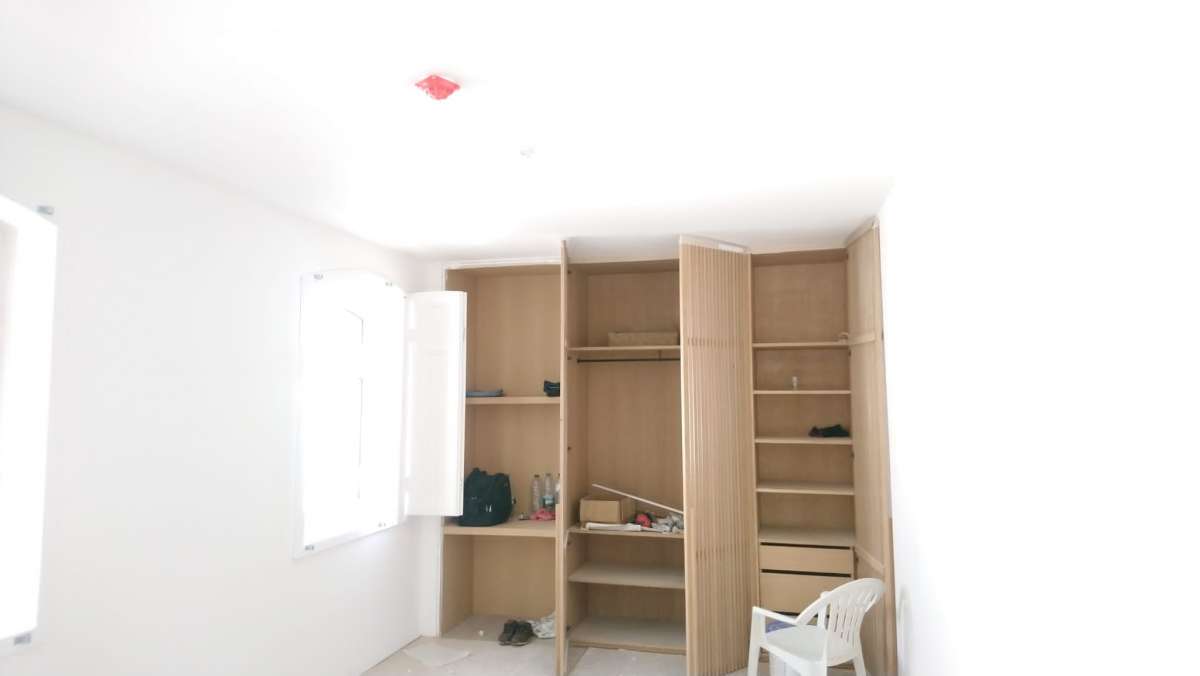 E & S CONSTRUÇÕES E ENGENHARIA - Sintra - Attic Remodel