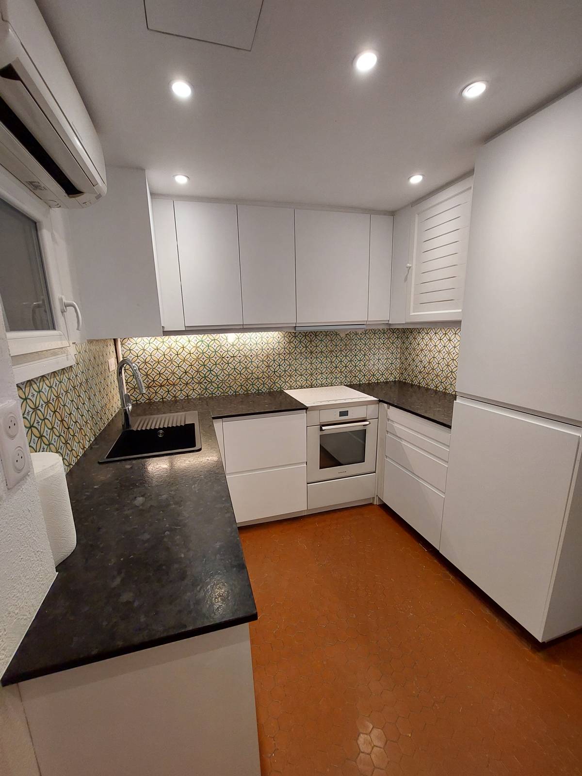 Roberto Magno - Albufeira - Remodelação de Cozinhas