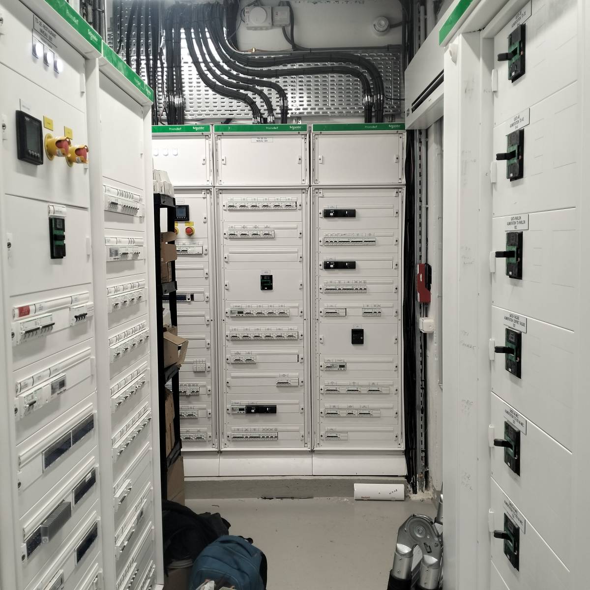 LP instalações elétricas e manutenção - Sátão - Installation und Montage von Lampen