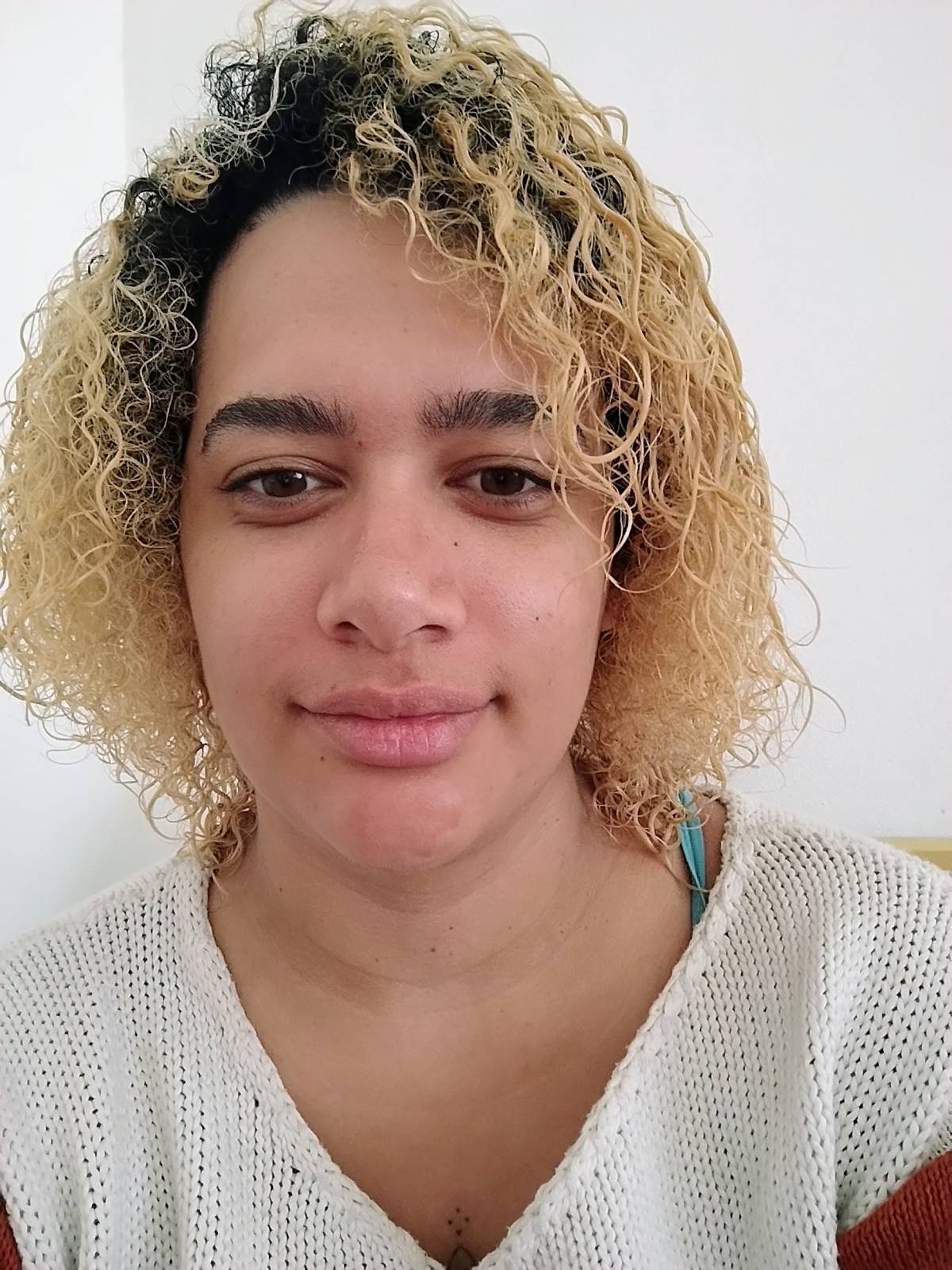 Lorrane Brito - Azambuja - Haustierpflege