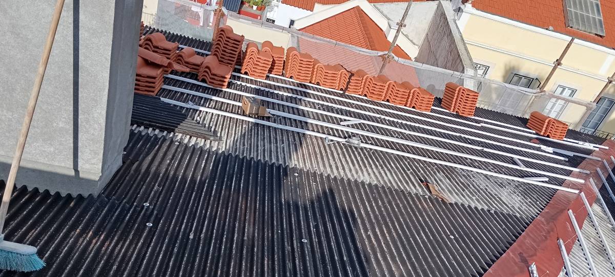 Ewerton Oliveira - Seixal - Nivelamento de Superfícies em Betão