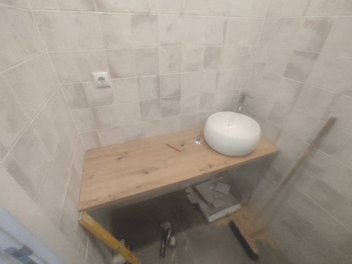 Ewerton Oliveira - Seixal - Construção de Parede Interior