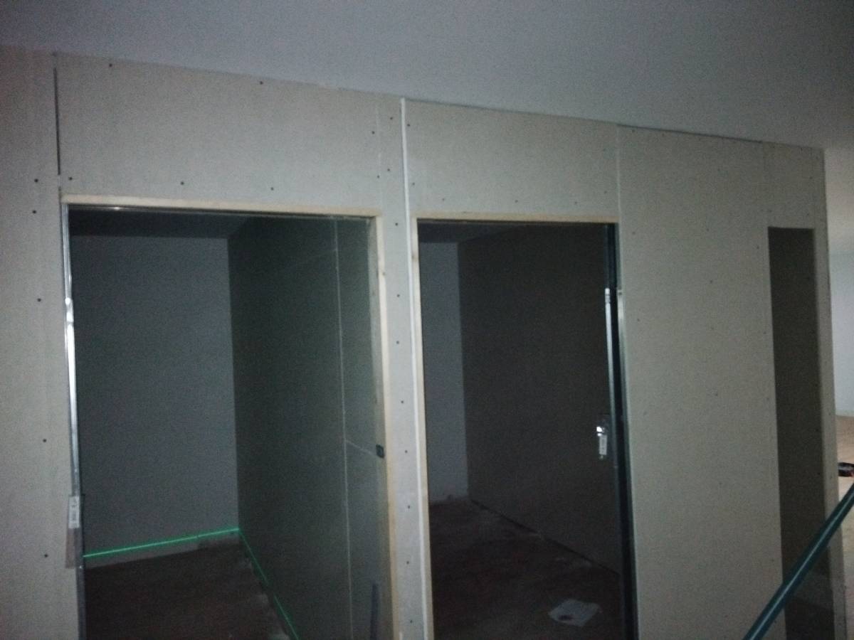 Apex Drywall Systems - Barreiro - Railing Repair