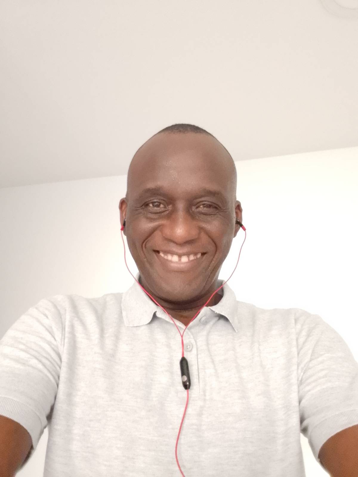 John Sagai - Lisboa - TOEFL-Training (Test of English as a Foreign Language)