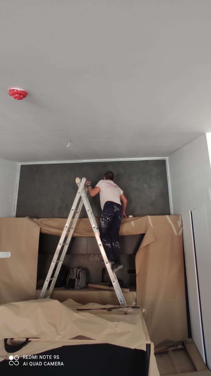 E & S CONSTRUÇÕES E ENGENHARIA - Sintra - Switch and Outlet Repair