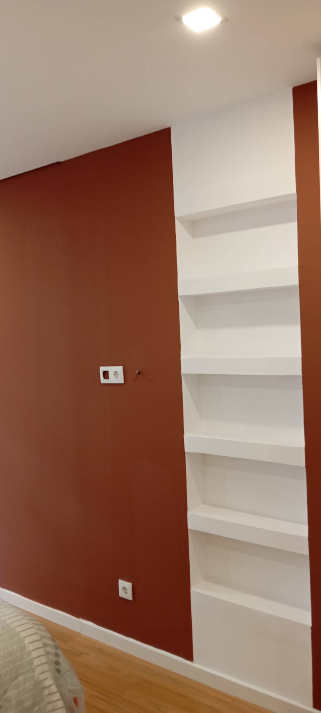 Ewerton Oliveira - Seixal - Instalação de Pavimento em Pedra ou Ladrilho