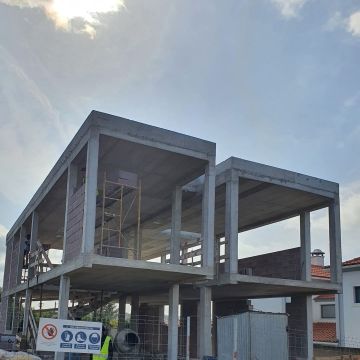 KingWork Construções Lda - Seixal - Instalación de suelos de baldosas o piedras