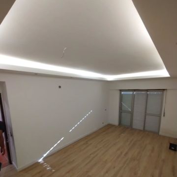 KELVYN ALENCAR PINTURA RESIDENCIAL E OUTROS - Entroncamento - Reparação de Móveis