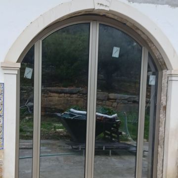 Dr janelas - Almada - Fenêtres et volets