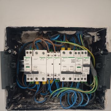 Souza elétrica - Leiria - Ventilator montieren