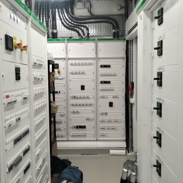 LP instalações elétricas e manutenção - Sátão - Installation und Montage von Lampen
