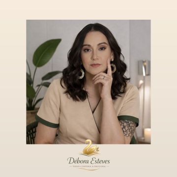 Débora Esteves - Arruda dos Vinhos - Health and Wellness coaching