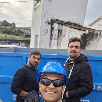 Hugo Alfredo - Vila Nova de Famalicão - Restauración de papel pintado
