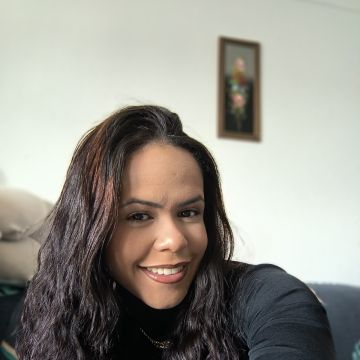 Ester Araujo - Setúbal - Babysitting