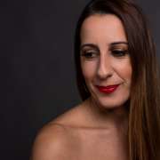 Renata Alcântara - Cascais - Hairdressers and Makeup Artists