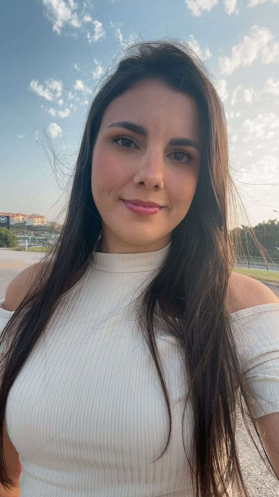Isabella Paiva - Social Media - Mafra - Suchmaschinenmarketing (SEM)