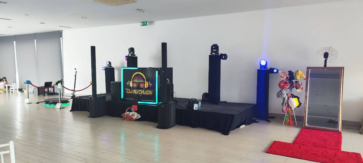 DJ Renas - Renas Party Groove - Anadia - Event DJ