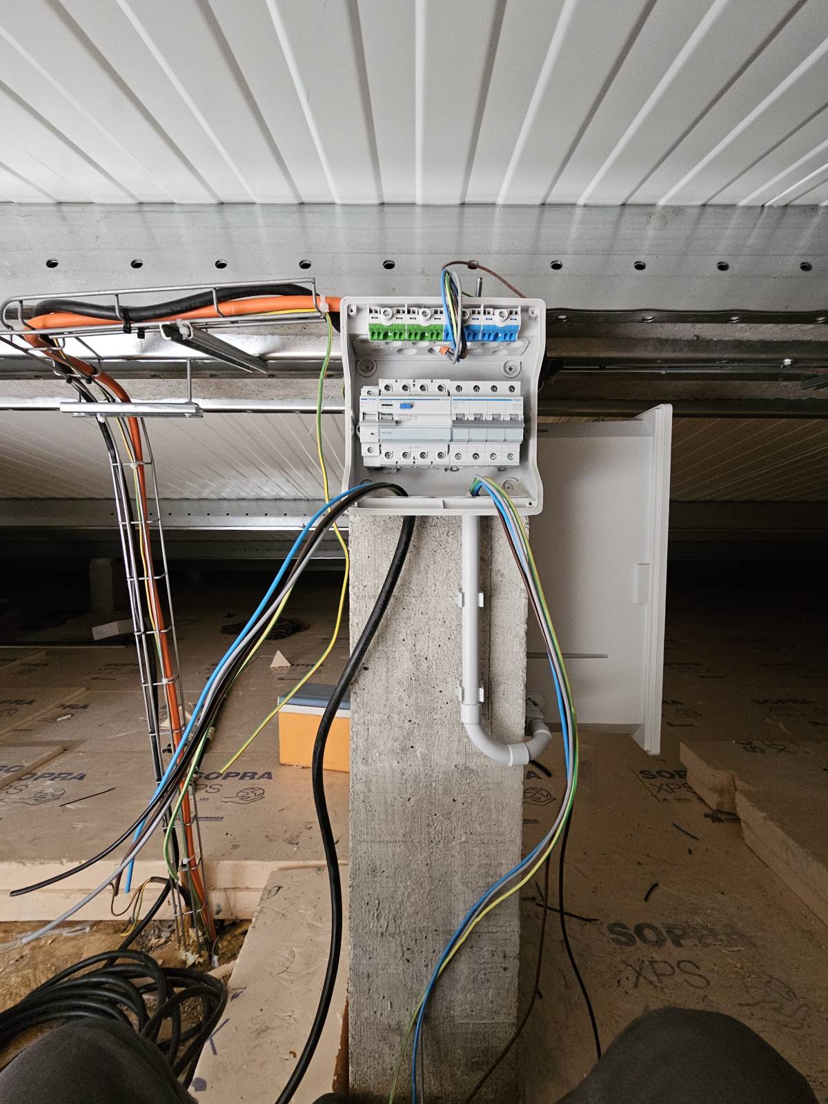 João - Felgueiras - Electrical and Wiring Issues