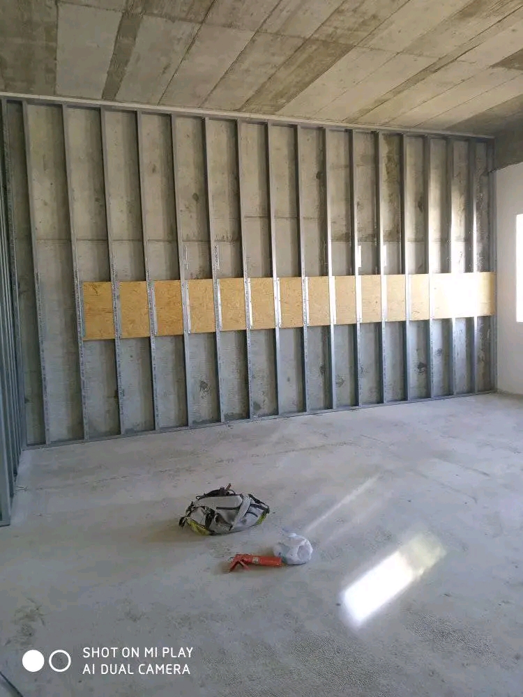 Luís Pladur - Vila Franca de Xira - Revêtement de salle de bains