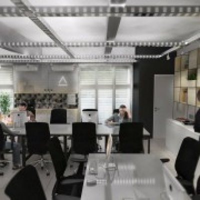 Érika Côrtes | Arquitecta e Designer - Lisboa - Bilder aufhängen und Kunstinstallationen anbringen
