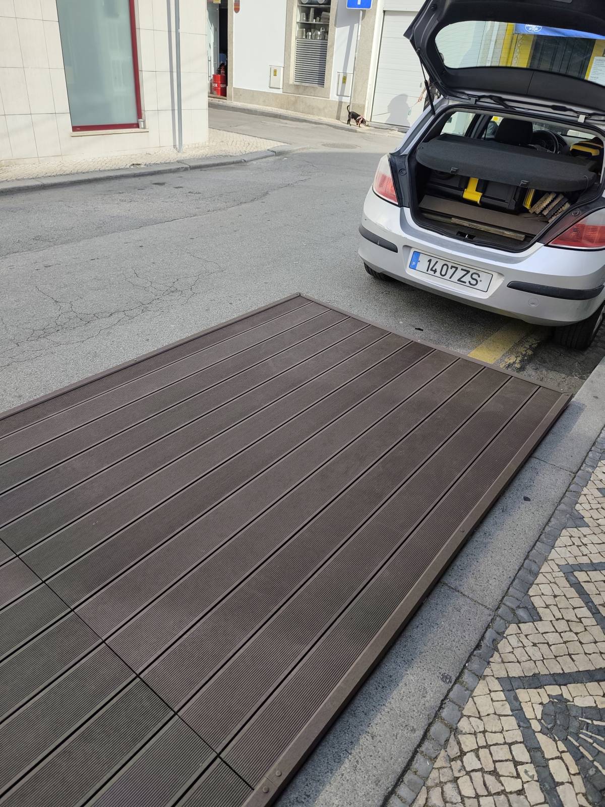 Santos - Leiria - Pose de moquette