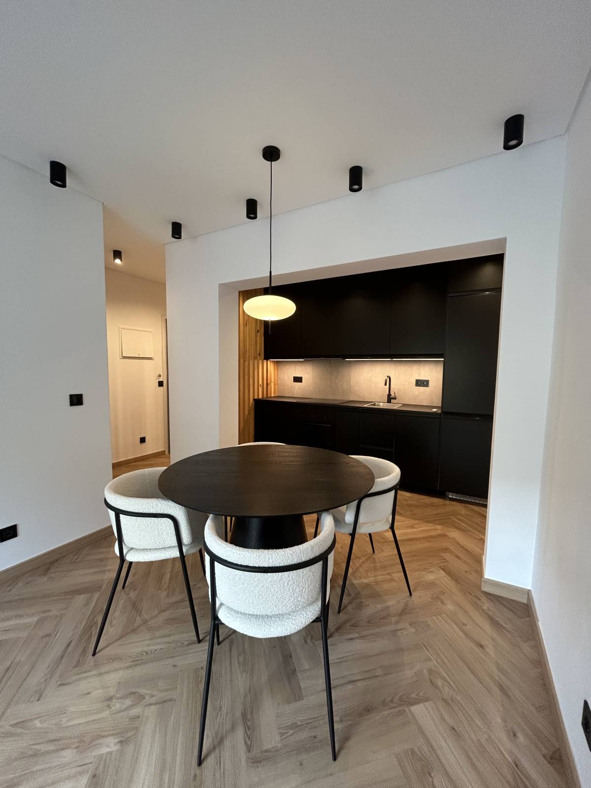 STUDIO ELKE - Lisboa - Muralista