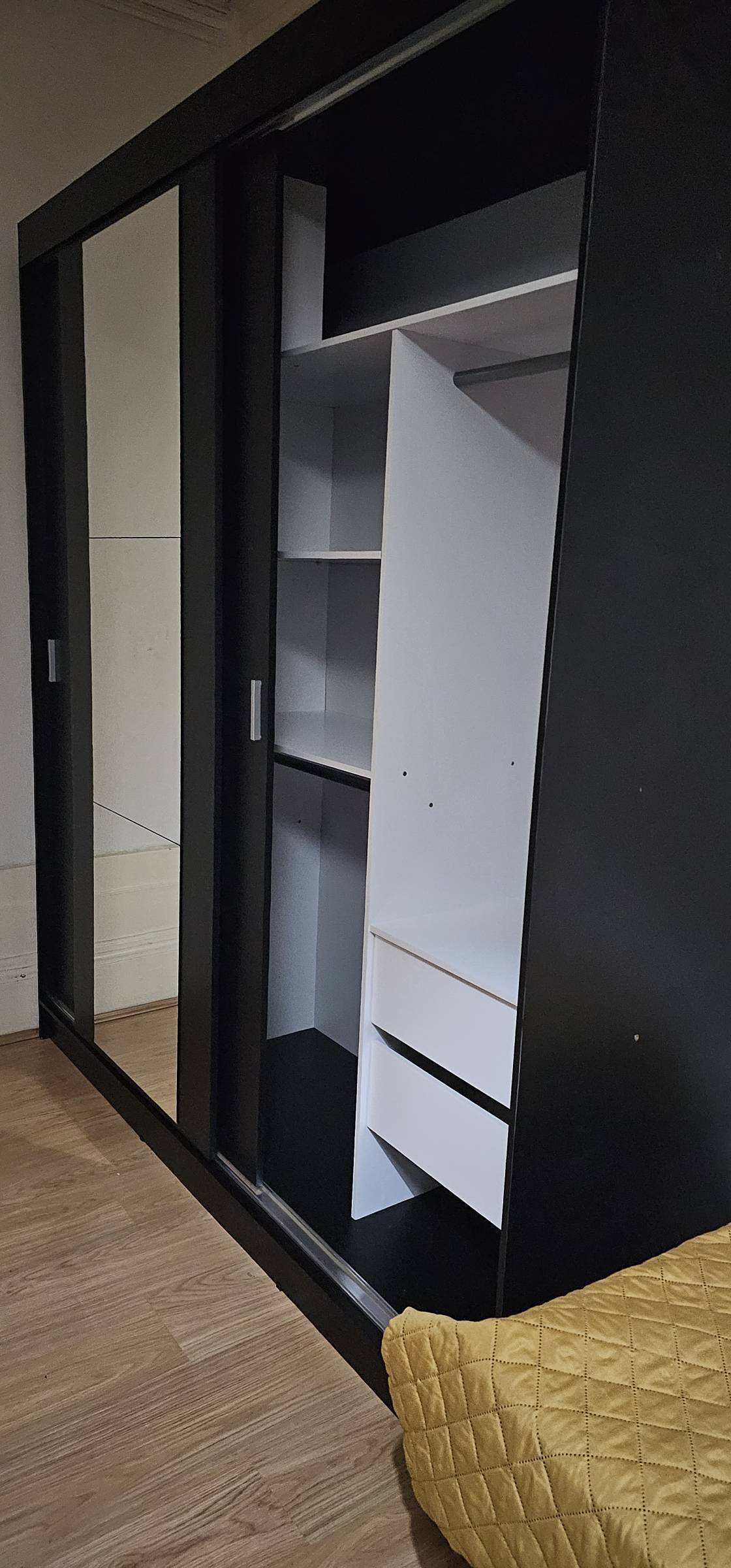 IKEA Furniture Assembler