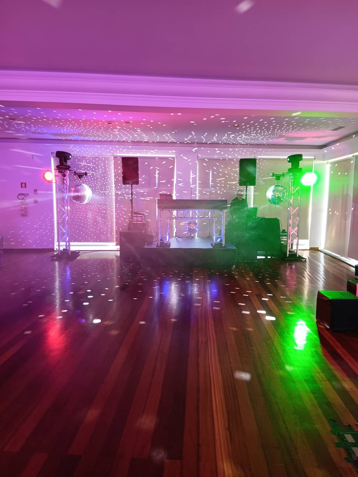 João L. - Oeiras - Lighting Equipment Rental for Events