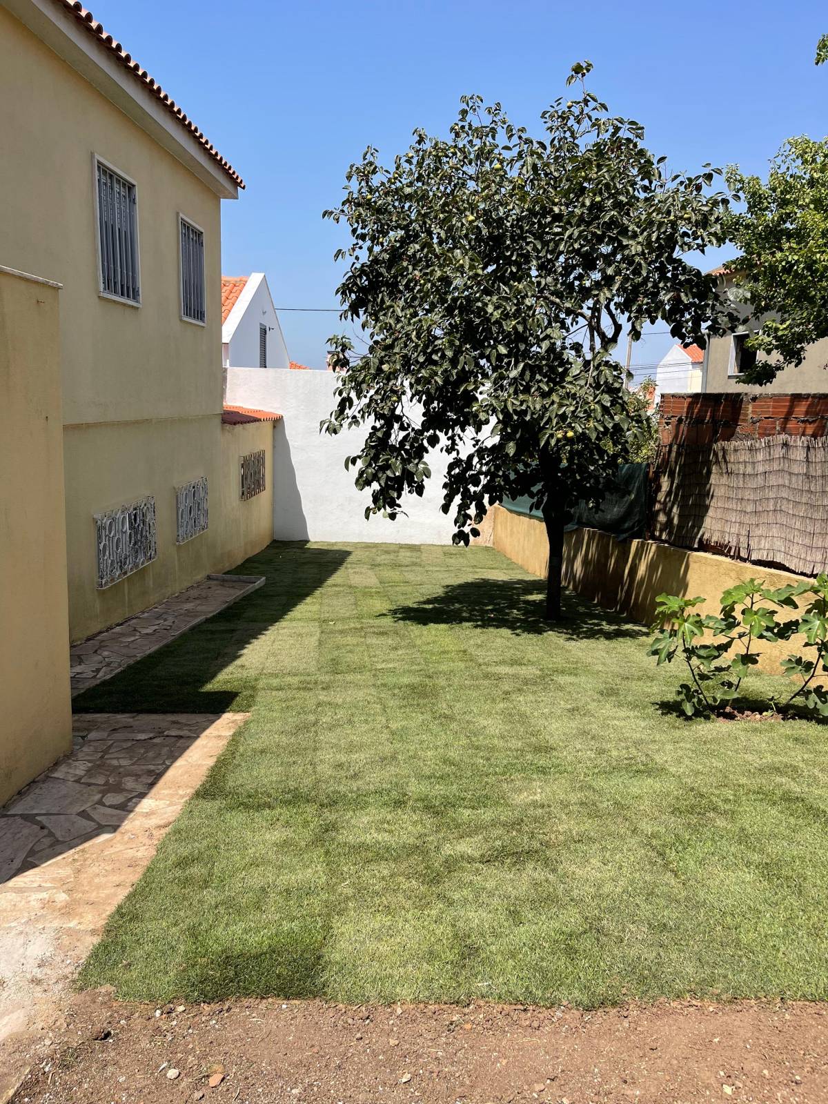 MULTILUK - Amadora - Construção de Parede Interior