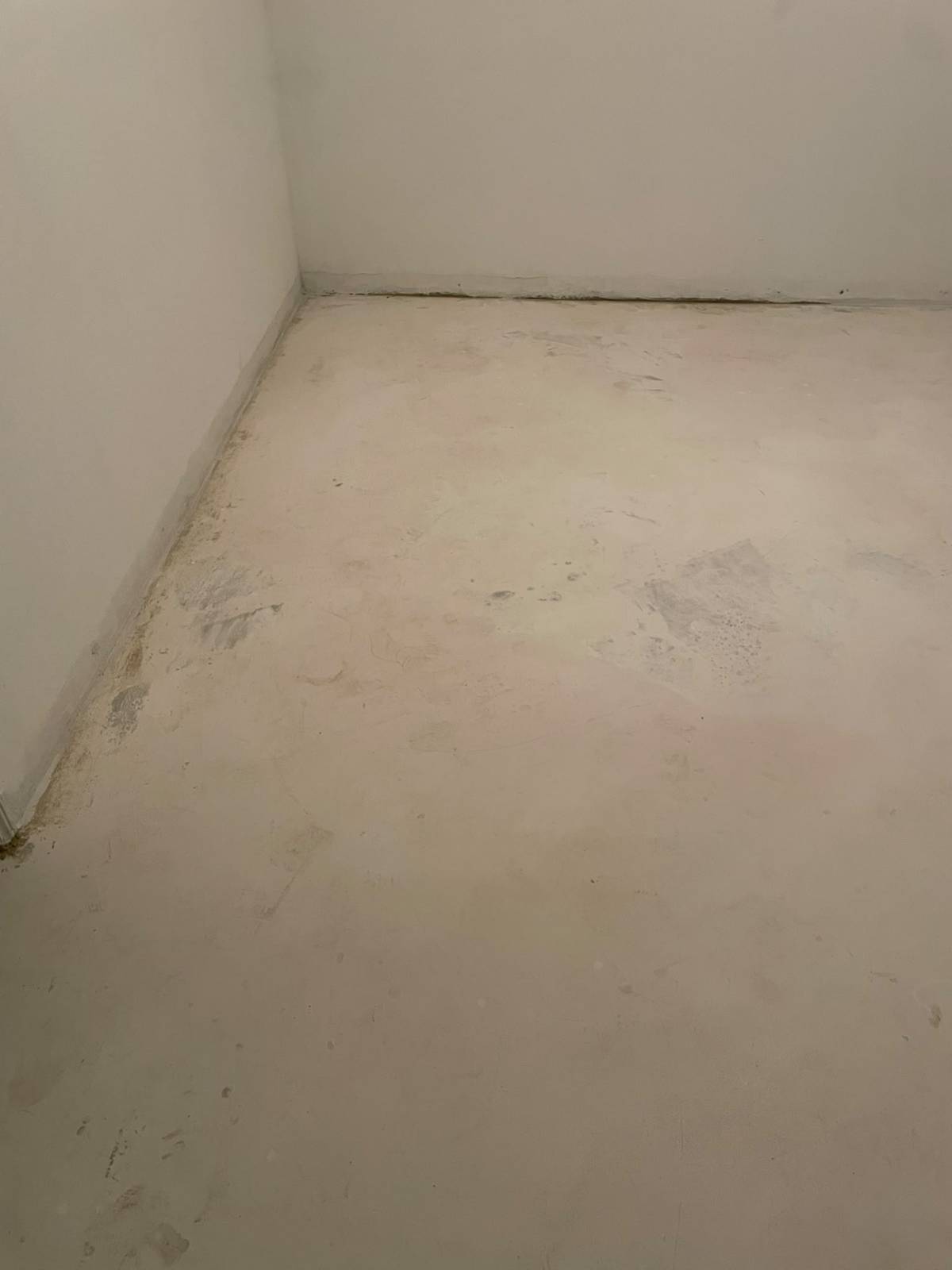 Santos - Leiria - Peinture extérieure