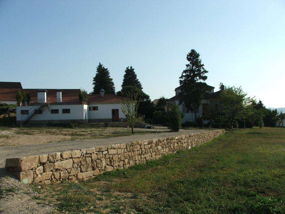 André Santos - Vila Real - Aluguer de Máquina de Karaoke