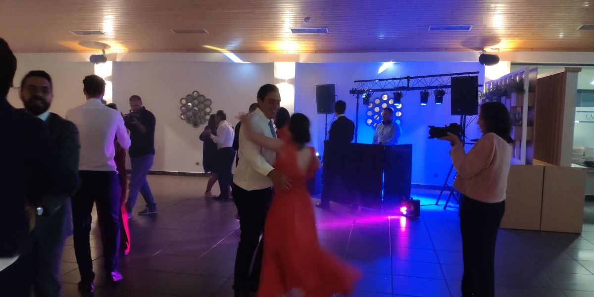 DJ Renas - Renas Party Groove - Anadia - Event DJ
