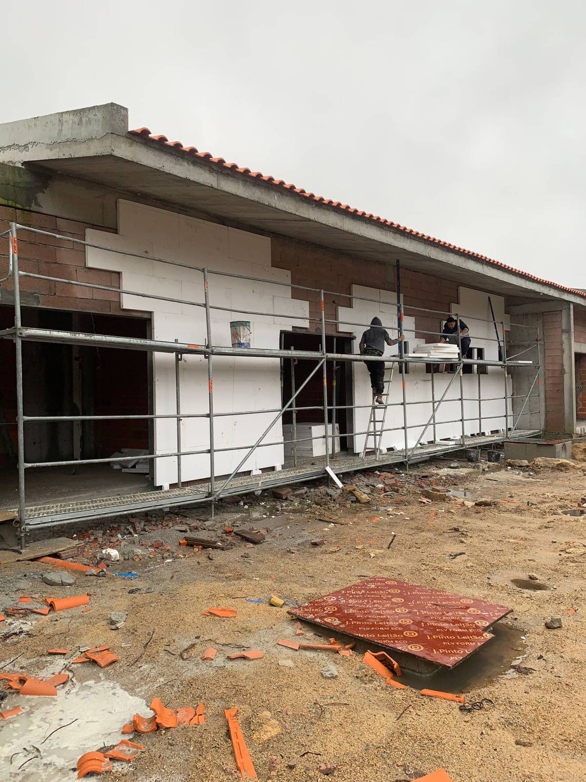 Impermeabilização e capoto - Penafiel - Insulation